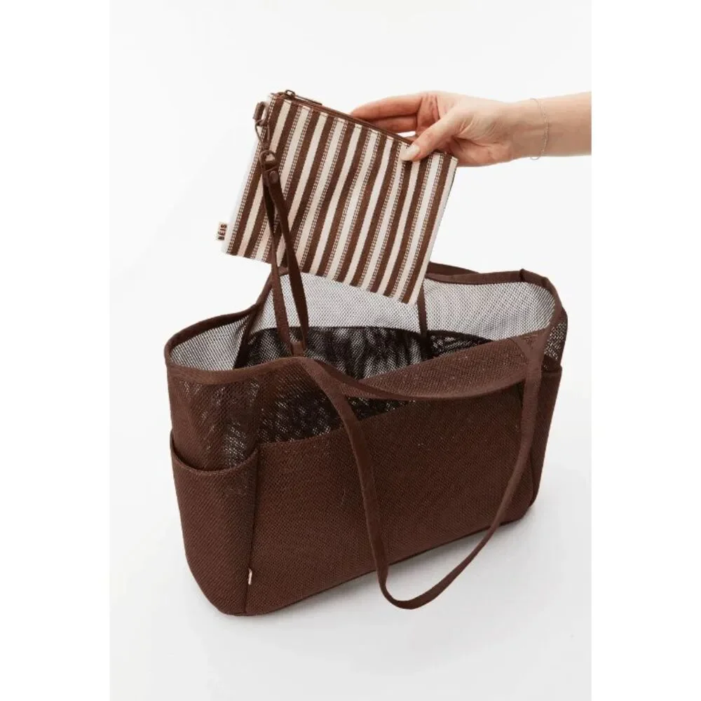 BEIS NWT The Mesh Beach Tote in Maple Brown